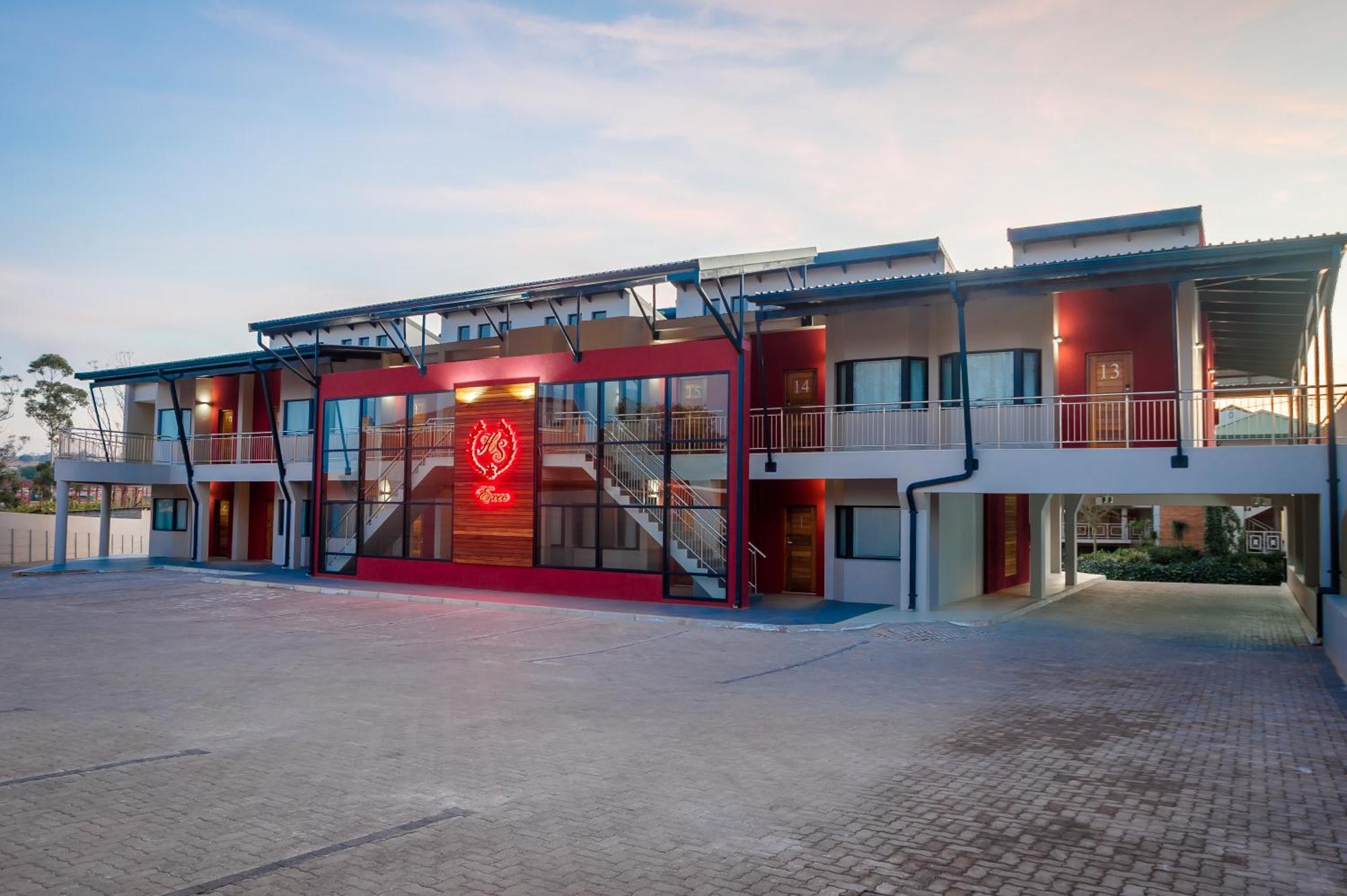 Hotel Savoy And Conference Centre Mthatha Dış mekan fotoğraf